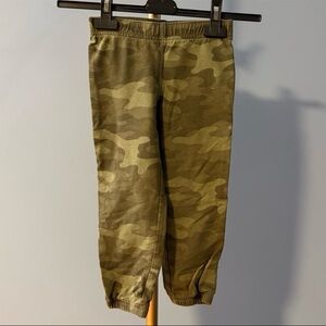 ⚡️Carter's Toddler Camo Joggers - 5T/5A